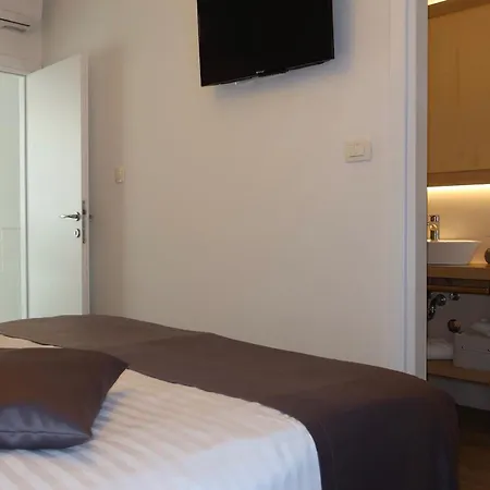 빌라 Luxury Tina With Private Heated Pool Kaštela